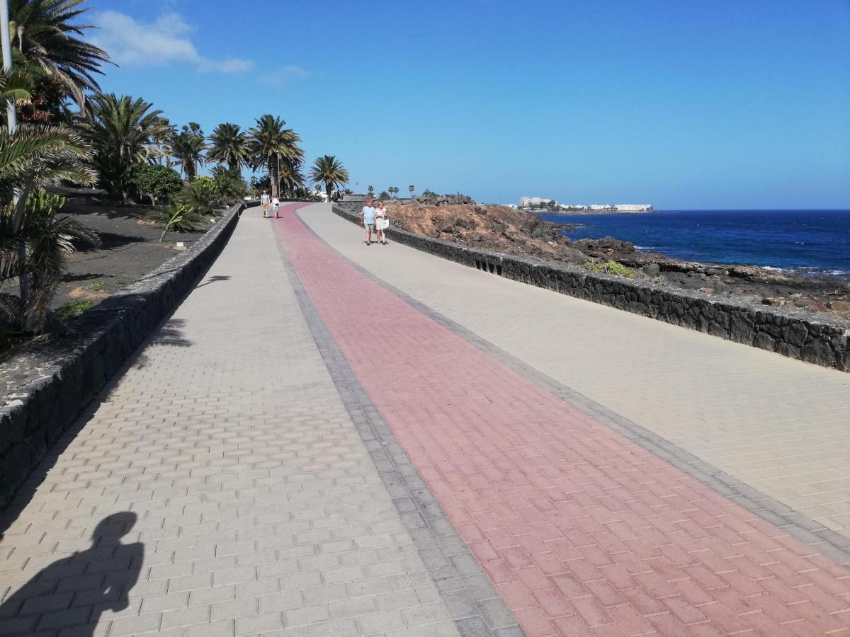 Apartamento Dino 10 Playa Roca Lejlighed Costa Teguise Eksteriør billede