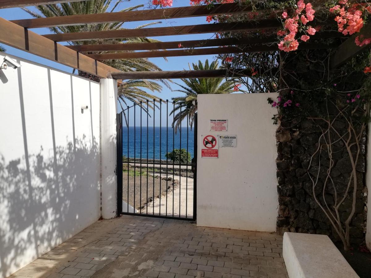 Apartamento Dino 10 Playa Roca Lejlighed Costa Teguise Eksteriør billede